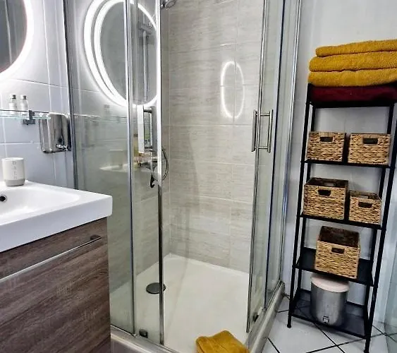 Le Chrystina - T2 Au Port Avec Terrasse Vue - Parking Wifi Clim Appartement