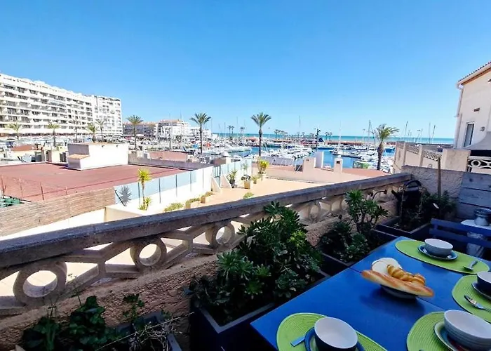 Le Chrystina - T2 Au Port Avec Terrasse Vue - Parking Wifi Clim Appartement *